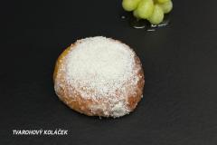 tvarohovy_kolacek